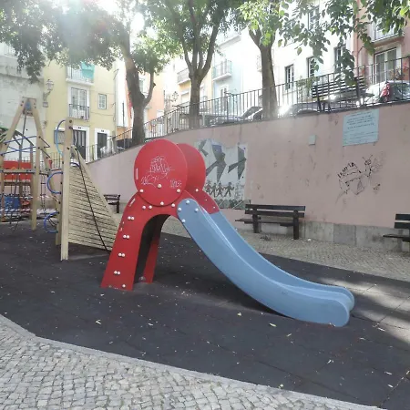 Alfama 23 *